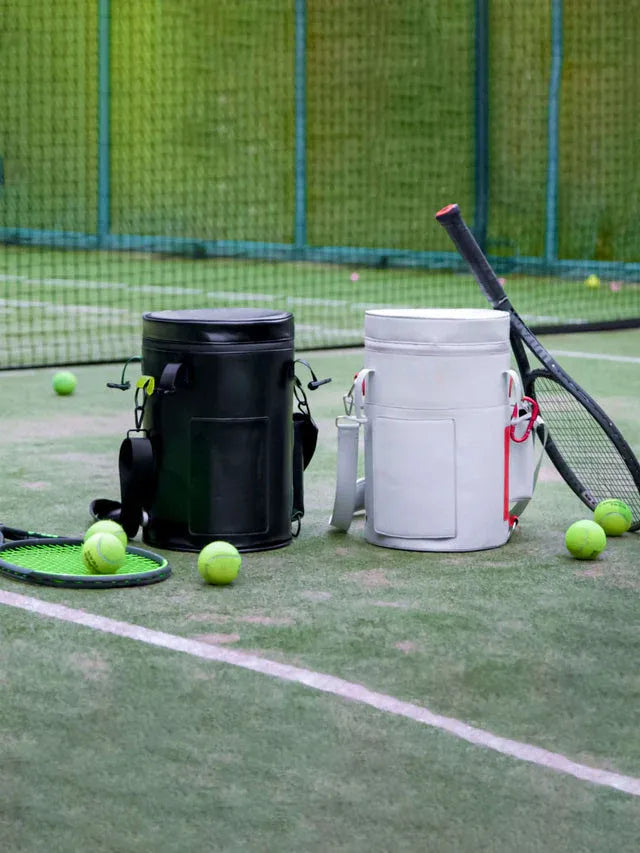 Zinziba ProServe Tennistrainer 50™ - Tennismachine met afstandsbediening - 50 ballen - 16-80km/h - Bluetooth - Verstelbare lanceerhoek - Oplaadbaar